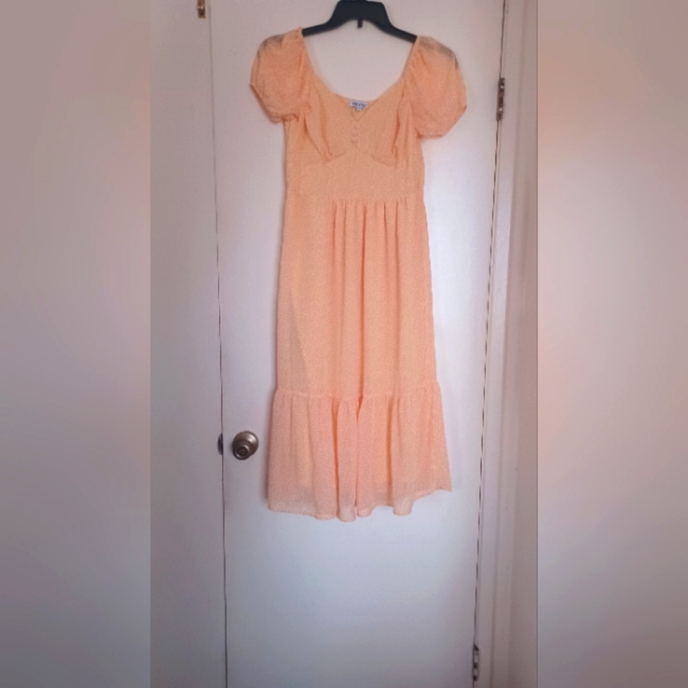 🌼Mimi Chica Yellow Patterned Maxi Dress Size Large, Party, Brunch, Vacation - Picture 2 of 4